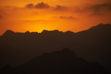 Oman sunset mountains