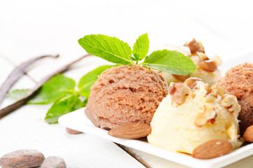 Cocoa and vanilla ice cream dessert