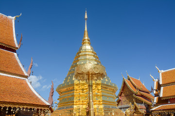 Fototapeta premium Wat Phra That Doi Suthep Temple in Chiang Mai, Thailand 