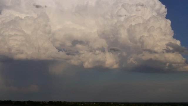 High Base Dry Thunderstorms