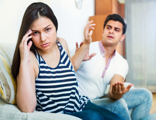 Obraz na płótnie Canvas Angry spouses having domestic argue