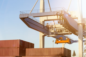 container port crane