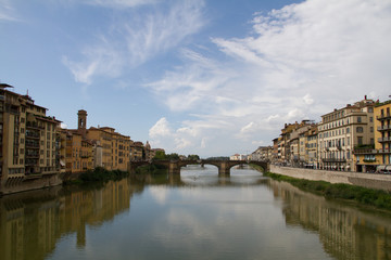 Fototapeta na wymiar Ponte vecchio de florence