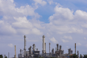 Obraz premium view oil refinery blue sky backgound ,Industrial zone,Energy pow