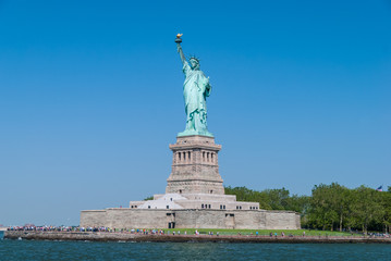 Fototapeta premium Statue of Liberty complete structure