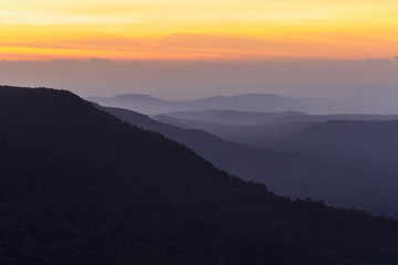 Obraz premium sunrise at the mountain in morning time