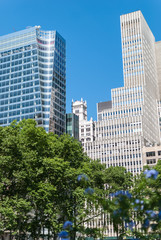 Fototapeta premium Wieżowce Bryant Park w Nowym Jorku