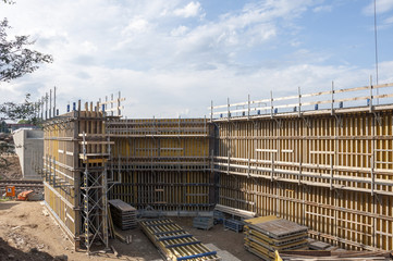 Naklejka premium concrete formwork frames on construction site