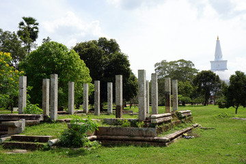 Ruins and Ruwanwelisaya Dagoba