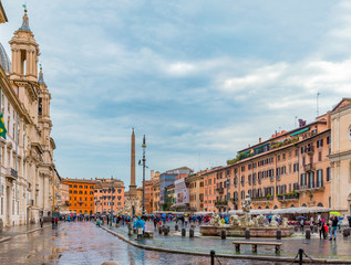Naklejka premium Piazza Navona in Centro Storico of Rome, Italy on a rainy day