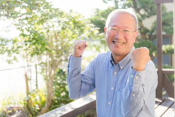 シニア