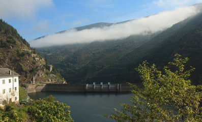 Fototapeta premium Panorama on the reservoir dam Salime,Spain