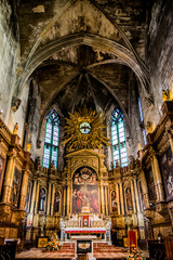 Dans la basilique Saint-Pierre d'Avignon