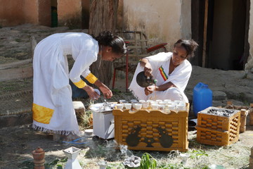 Die traditionelle Kaffee Zeremonie in Äthiopien 
