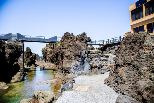 &Icirc;le de Mad&egrave;re :  c&ocirc;te de Porto Moniz