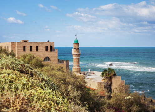  Al-Bahr mosque of Yaffa.