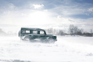 Obraz na płótnie Canvas winter car 