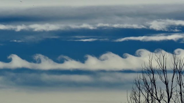 Breaking Kelvin-Helmholtz Cloud Waves