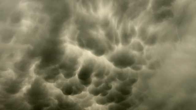 Menacing Mammatus Clouds on Thunderstorm Anvil