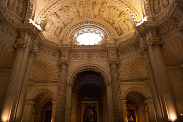 Fototapeta na wymiar Interior of Seville's Gothic cathedral