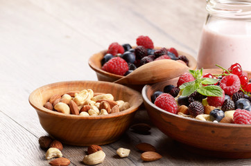 Oats nuts berries yogurt