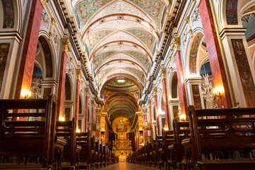 Fototapeta na wymiar Inside of Cathedral in Salta (Argentina)