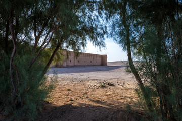 Fototapeta na wymiar Historical caravansarai on Maranjab Desert in Iran