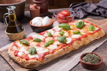 Rectangular romana's pizza