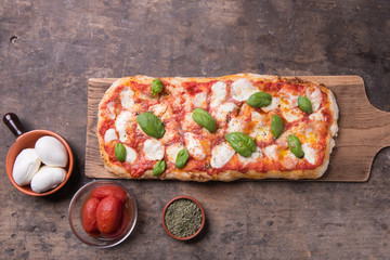 Pala romana pizza