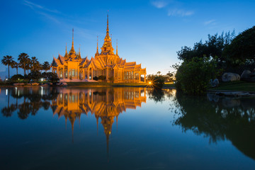 Fototapeta na wymiar Non Kum Buddhist Temple, Nakhon Ratchasima Province, Thailand