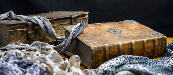 Uralte bücher der Hexerei