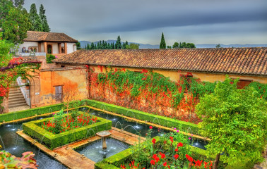 Generalife Palace in Granada, Spain - obrazy, fototapety, plakaty