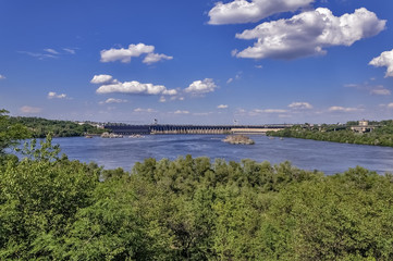 Fototapeta na wymiar Landscape from the island Khortytsya Zaporozhye on hydroelectric power station