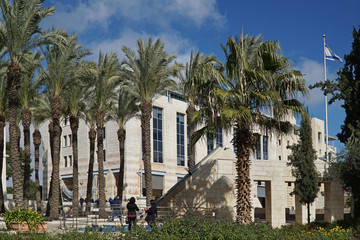 Fototapeta premium Jerusalem City Hall and public square framed by palm trees