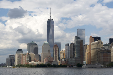 Fototapeta premium New York City skyline with freedom tower seen from Hudson River