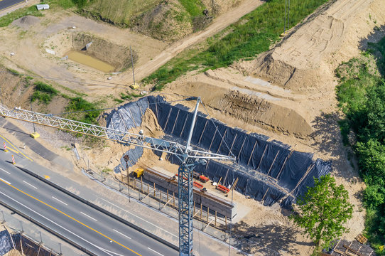 Baustelle Autobahnbrücke Luftbild