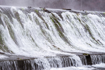 Bennett Spring falls