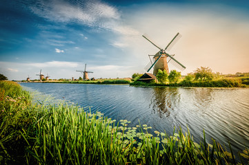 Historians Dutch windmills near Rotterdam - obrazy, fototapety, plakaty
