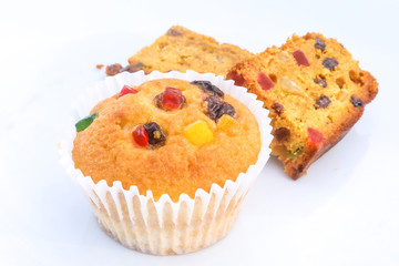 Fruit cake cupcake