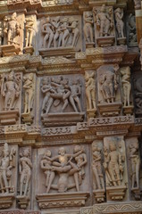 Статуи на храме любви, Индия, Каджураху