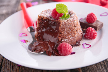 chocolate cake for valentine's day