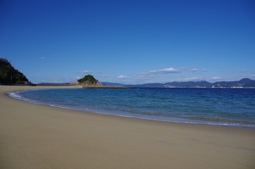 Fototapeta na wymiar 伊王島のビーチ