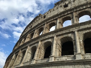 Obraz premium THE COLISEUM OF ROME, ITALY 