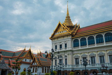 Fototapeta na wymiar The Grand palace of Bangkok in Thailand