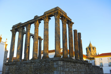Évora, Templo de Diana y catedral, Alentejo, Portugal