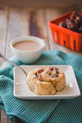 Vegan Poppyseed Date Sweet Rolls