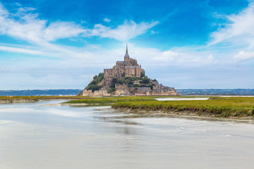 Fototapeta premium Mont Saint Michele, France