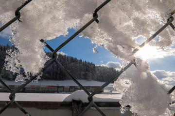 Verschneiter Zaun
