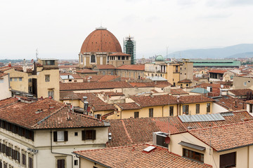 Fototapeta na wymiar Rooftop views over Florence