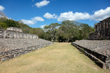 Fototapeta na wymiar Ball court of Ek Balam, a late classic Yucatec-Maya archaeological site located in Temozon, Yucatan, Mexico.